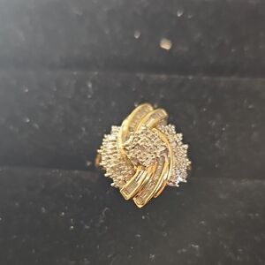 Elegant 10K Gold & Diamond Women's Ring